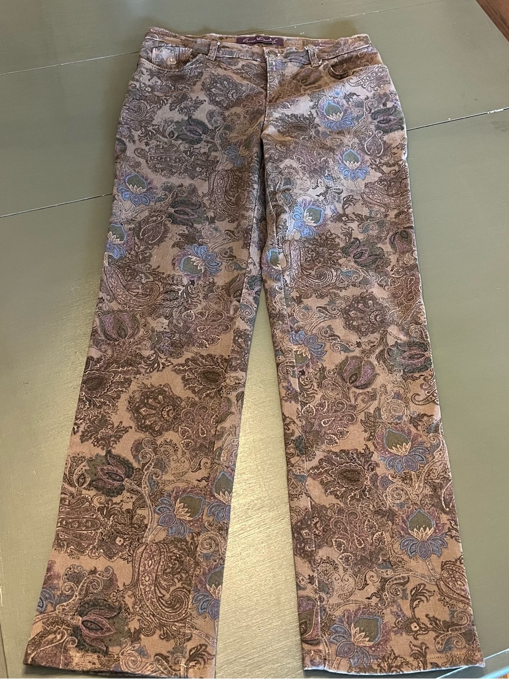 Gloria Vanderbilt Paisley Flare Jeans in Taupe with Blue Accents